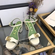 구찌 여성용 신상 샌들 620311